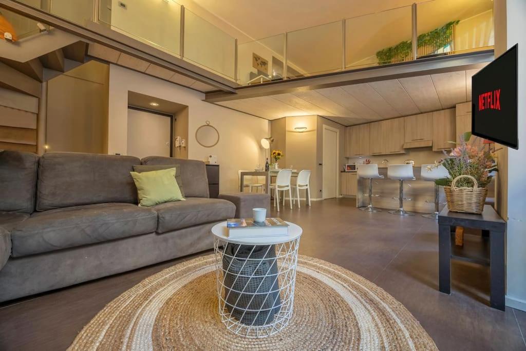 Apartment Lovely & Quiet Loft Next To Porta Nuova Station Turin